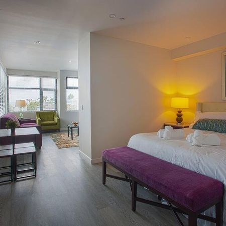 Cali King Size One Bedroom Luxurious Suite In Dtsd Σαν Ντιέγκο Εξωτερικό φωτογραφία